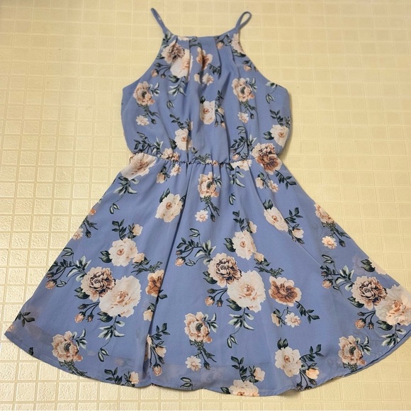Blue Rain Floral Blue Sleeveless Dress - Picture 3 of 6